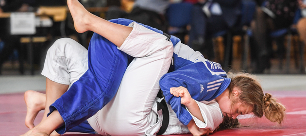 zawodniczki judo na macie